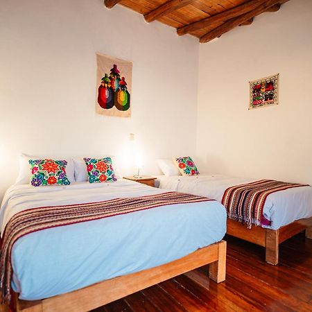 אויאנטאיטמבו Picaflor Tambo Guest House מראה חיצוני תמונה