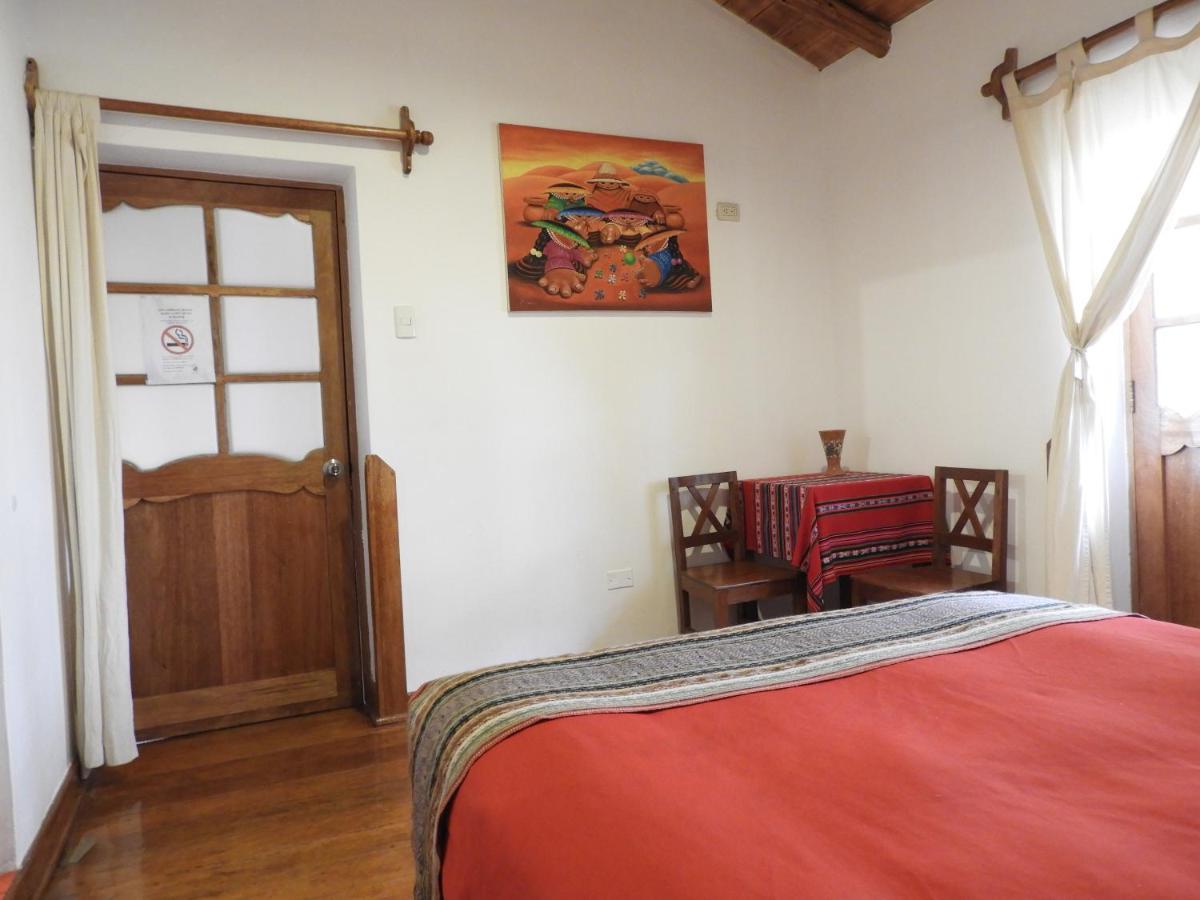 אויאנטאיטמבו Picaflor Tambo Guest House מראה חיצוני תמונה