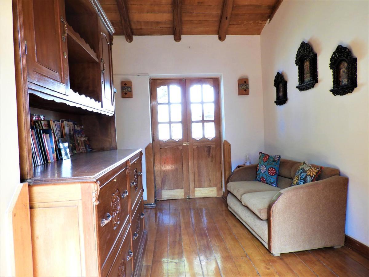 אויאנטאיטמבו Picaflor Tambo Guest House מראה חיצוני תמונה