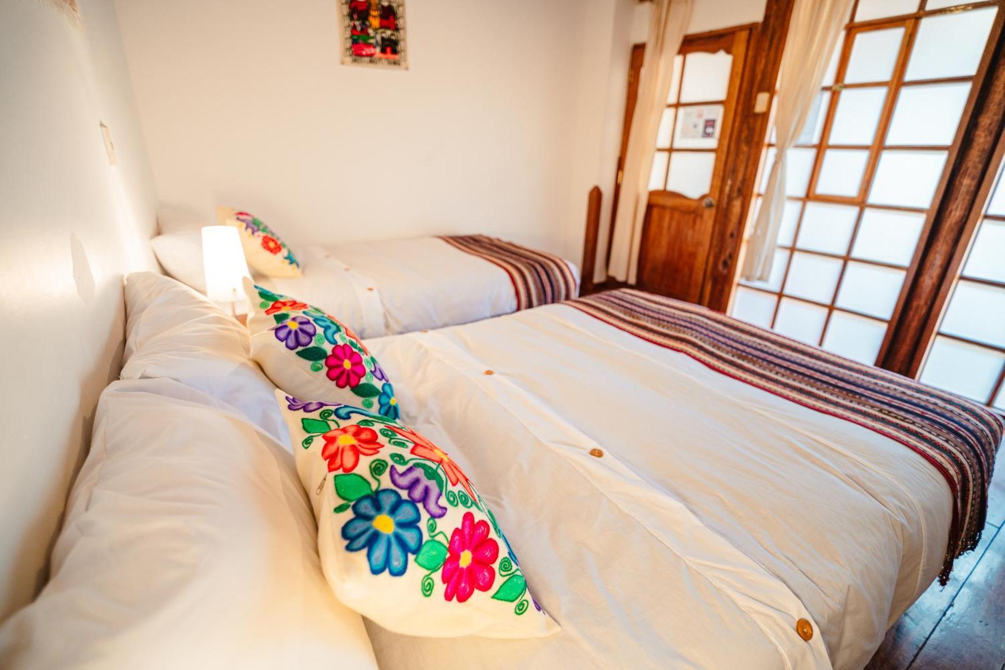 אויאנטאיטמבו Picaflor Tambo Guest House מראה חיצוני תמונה