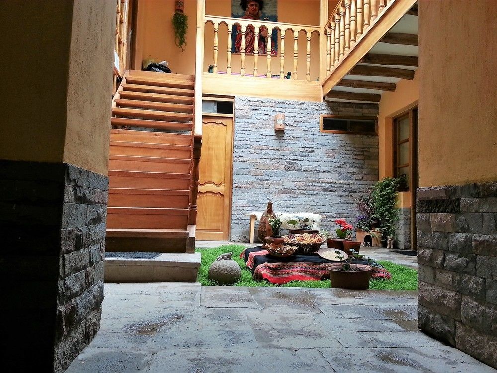 אויאנטאיטמבו Picaflor Tambo Guest House מראה חיצוני תמונה