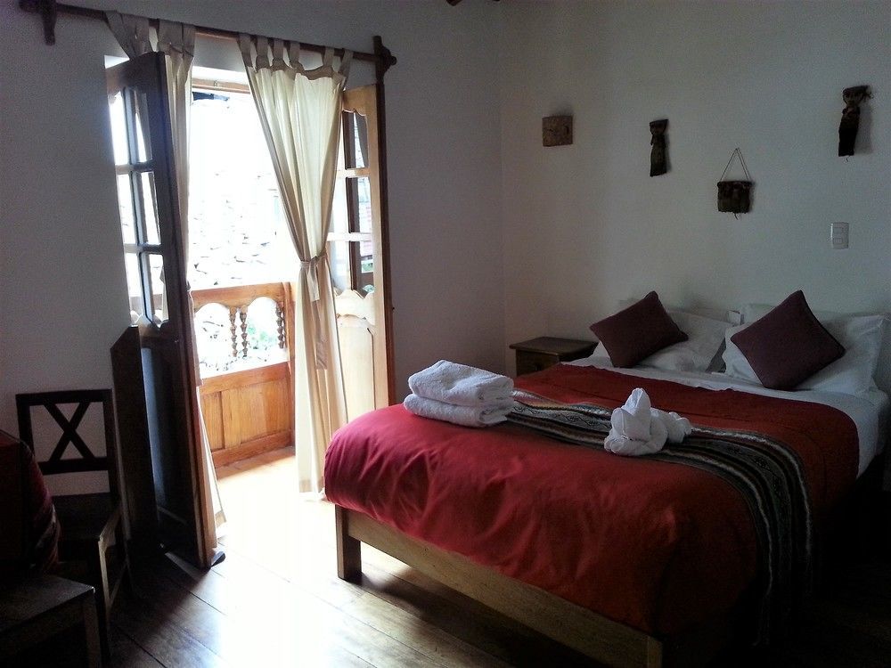 אויאנטאיטמבו Picaflor Tambo Guest House מראה חיצוני תמונה